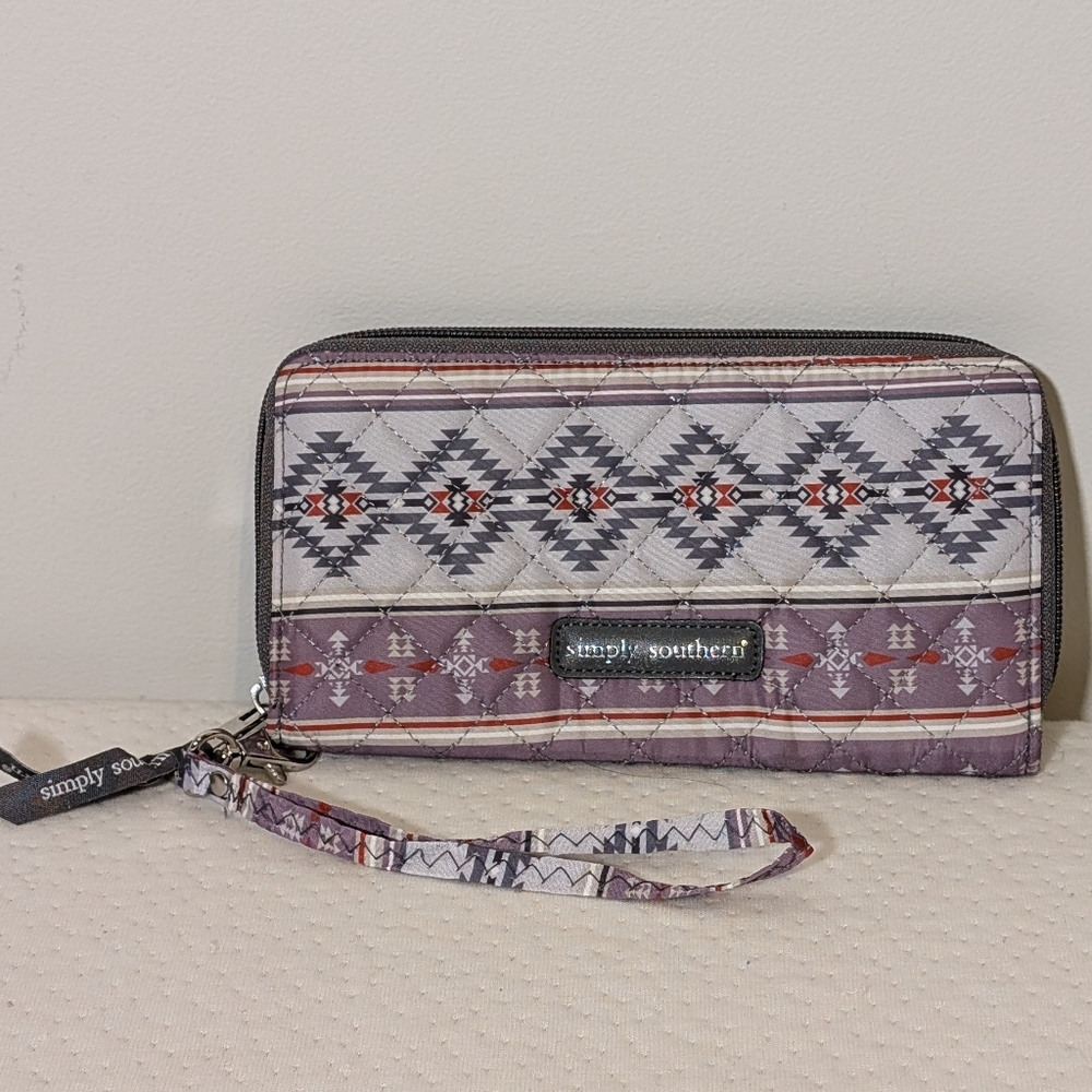 Simply Southern Aztec Clutch Phone Wallet Like-new!